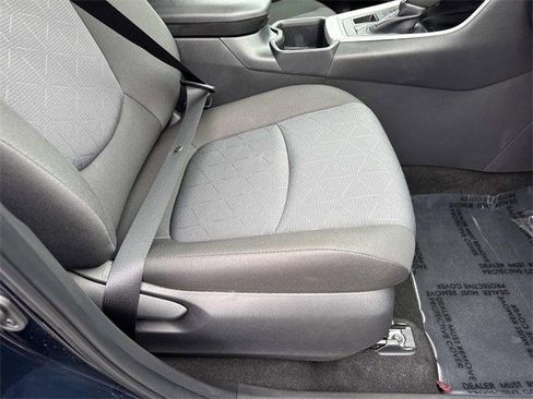 Used 2025 Toyota RAV4 XLE image 10