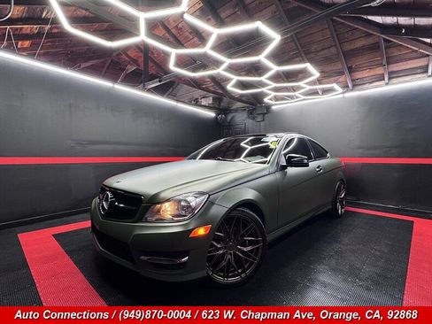 Used 2015 Mercedes-Benz C 250 Coupe image 2