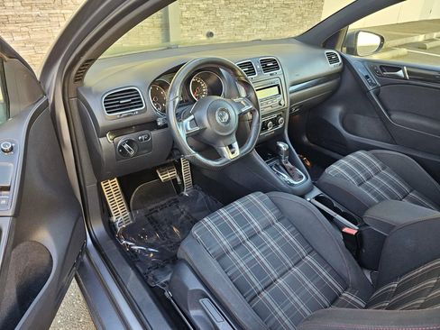Used 2013 Volkswagen GTI Autobahn image 9