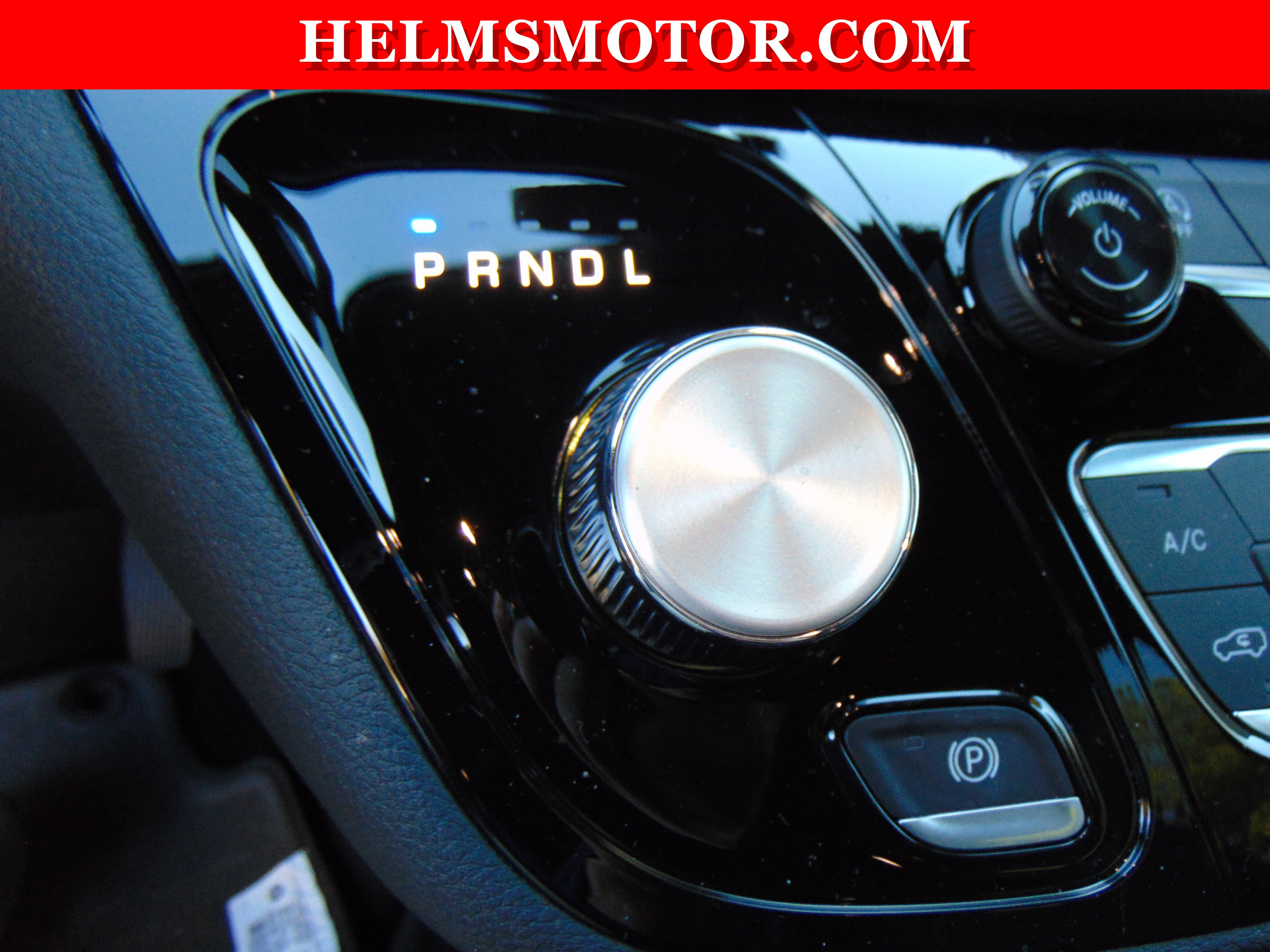 New 2026 Chrysler Pacifica Select FWD image 28