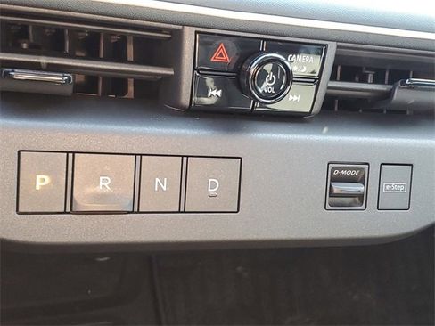 New 2026 Nissan Leaf Platinum+ w/ Cargo Package (Platinum+) image 29