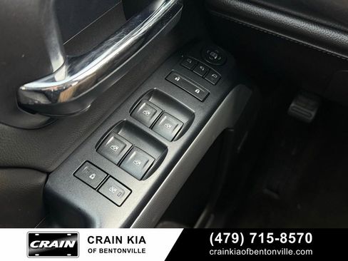 Used 2015 Chevrolet Silverado 1500 LTZ Z71 w/ LTZ Plus Package image 13