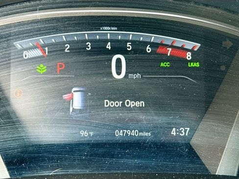 Used 2021 Honda CR-V EX image 12