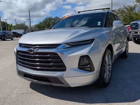 Used 2019 Chevrolet Blazer Premier w/ Sun and Wheels Package FWD image 9