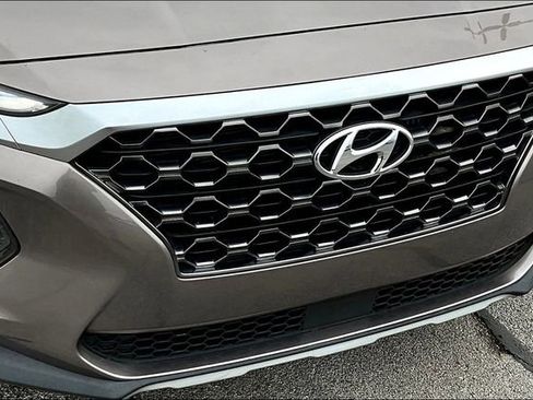 Used 2019 Hyundai Santa Fe Limited w/ Cargo Package image 33