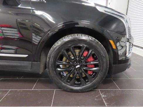 Certified 2023 Cadillac XT5 Sportv w/ Technology Package image 15