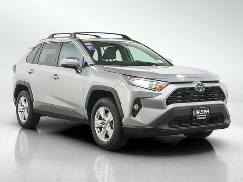 Used 2021 Toyota RAV4 XLE w/ Convenience Package AWD/4WD image 7