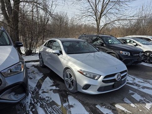 Certified 2022 Mercedes-Benz A 220 4MATIC image 13