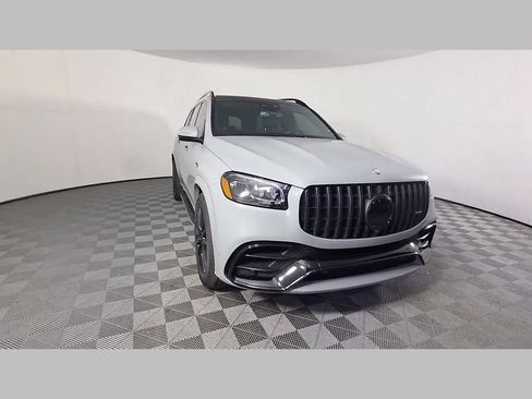 Used 2025 Mercedes-Benz GLS 63 AMG 4MATIC image 52