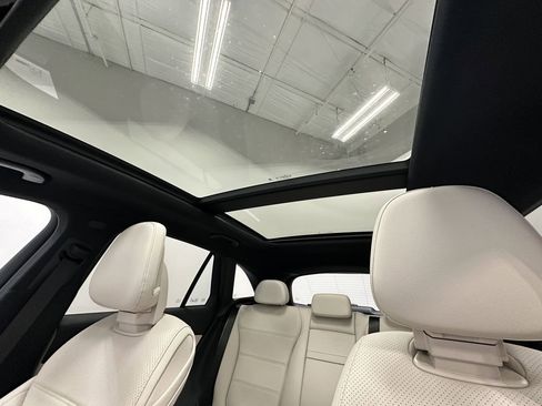 New 2026 Mercedes-Benz GLC 300 4MATIC image 33