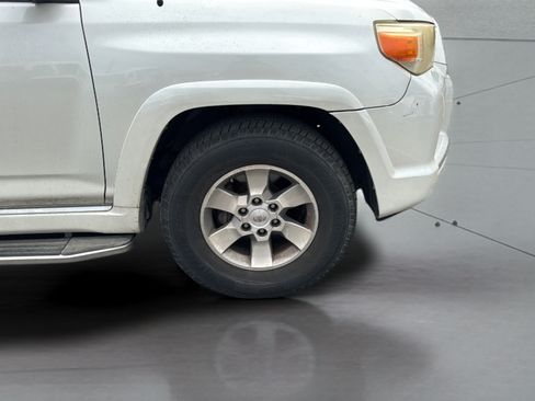 Used 2011 Toyota 4Runner SR5 RWD image 14