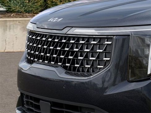 New 2026 Kia Carnival SX image 13