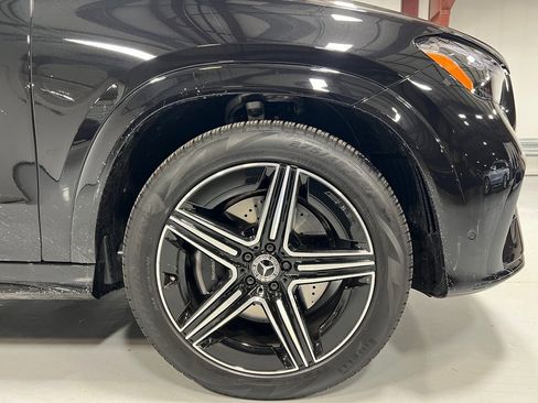 Used 2025 Mercedes-Benz GLE 450 4MATIC image 16