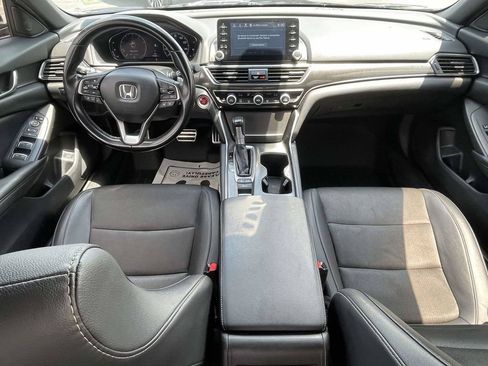 Used 2021 Honda Accord Sport image 10