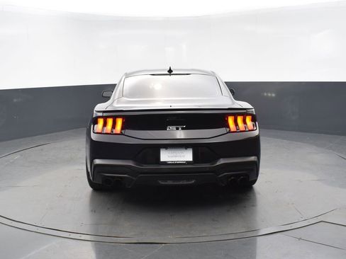 Used 2025 Ford Mustang GT Premium RWD image 5