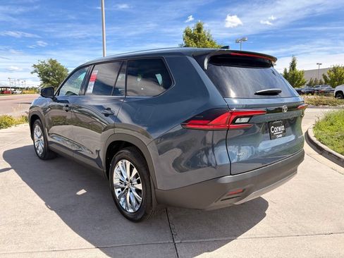 Used 2026 Toyota Grand Highlander AWD Hybrid image 5