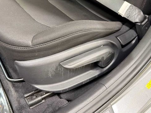 Used 2018 Hyundai Elantra Value Edition FWD image 14