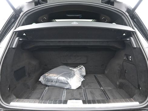Used 2024 Mercedes-Benz Maybach GLS 600 4MATIC image 30