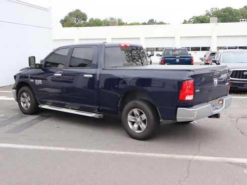 Used 2019 RAM 1500 Classic SLT AWD/4WD image 19