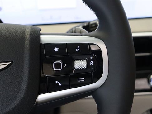 New 2026 Genesis GV70 2.5T Select image 17