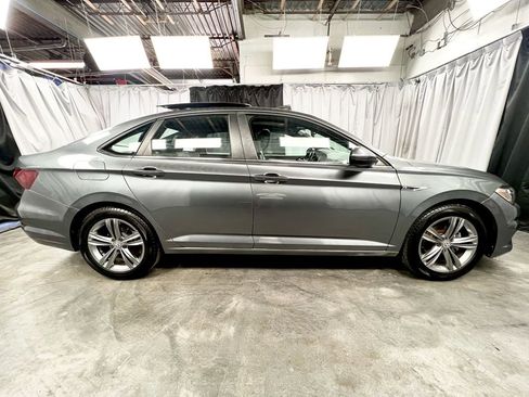 Used 2020 Volkswagen Jetta R-Line image 5