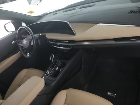 Used 2024 Cadillac XT4 Luxury w/ Trailering Package AWD/4WD image 27