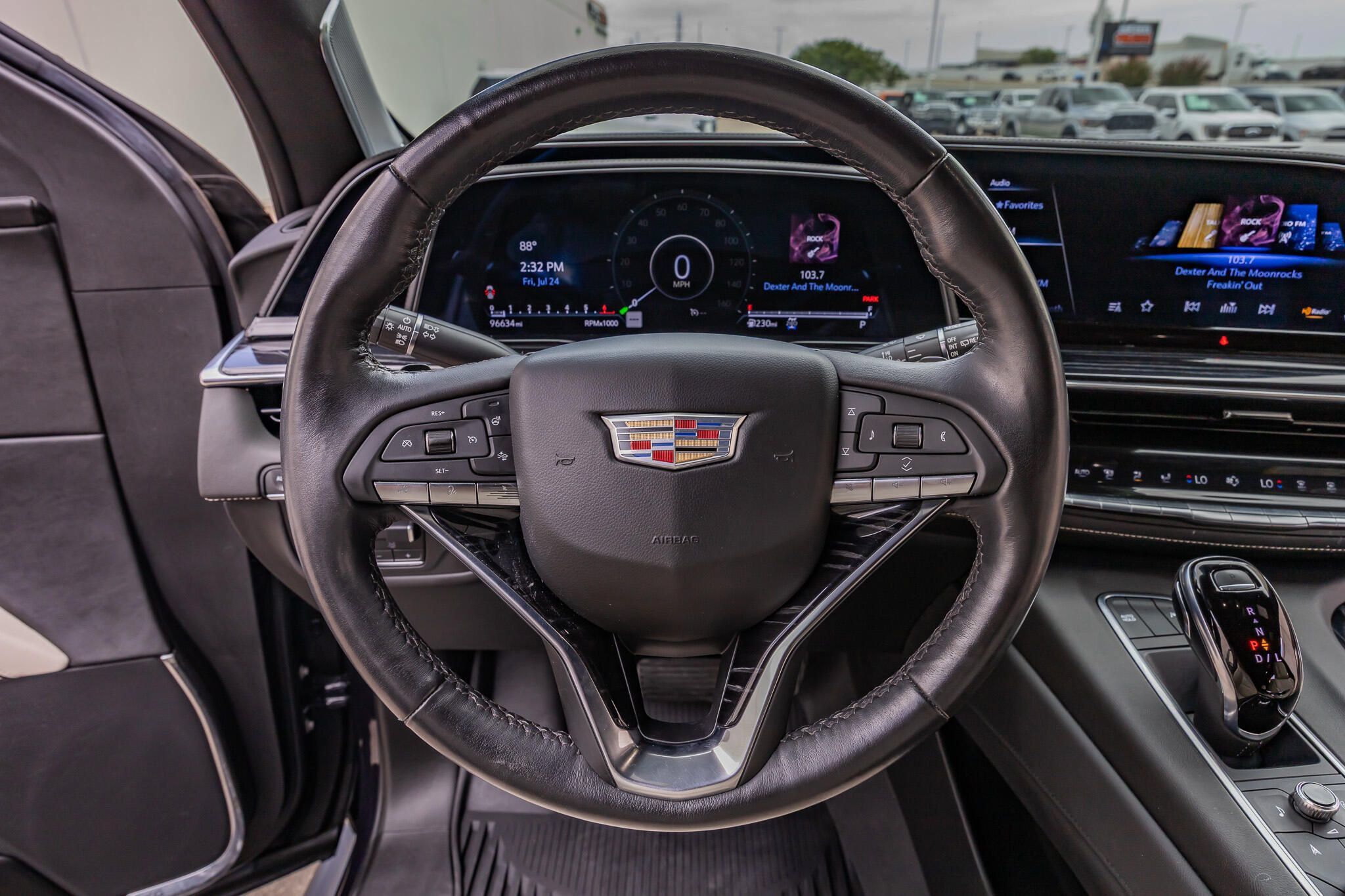 Used 2022 Cadillac Escalade Sport w/ Touring Package AWD/4WD image 15
