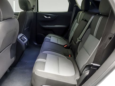 Used 2025 Chevrolet Blazer LT FWD image 10