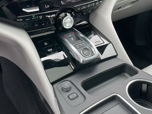New 2026 Acura MDX w/ Technology Package image 17