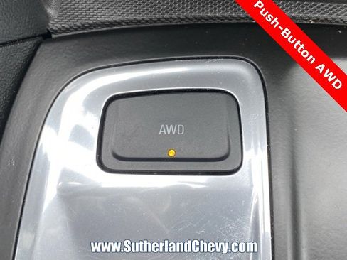 Used 2020 Chevrolet Equinox Premier image 38