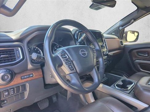 Used 2023 Nissan Titan Platinum Reserve w/ Moonroof Package AWD/4WD image 29