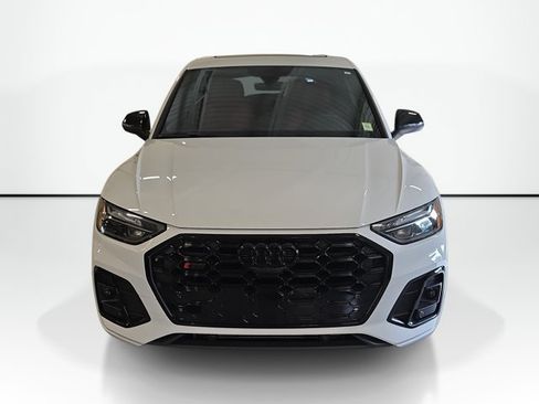 Used 2024 Audi SQ5 Premium Plus w/ Premium Plus Package AWD/4WD image 2