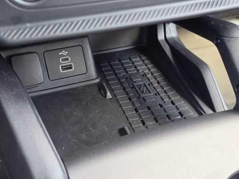 Used 2025 Ford Bronco Sport Badlands image 24