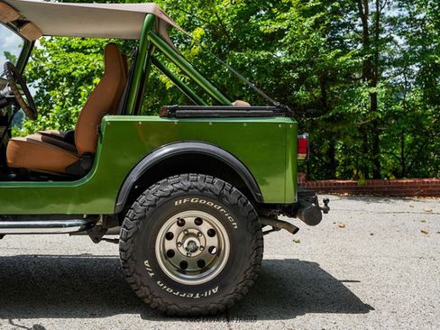 Used 1986 Jeep CJ 7 image 5