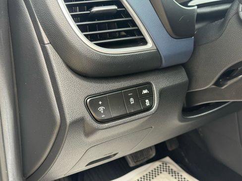 Used 2021 Kia Seltos S image 31