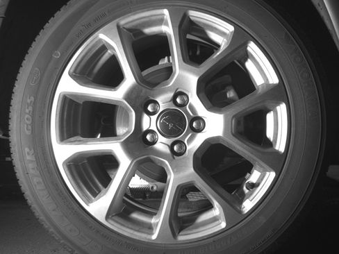 Used 2025 Jeep Compass Limited image 15