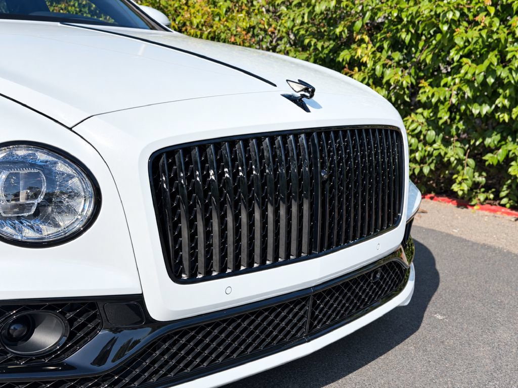 Used 2023 Bentley Flying Spur W12 AWD/4WD image 18