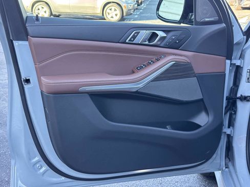 New 2026 BMW X5 sDrive40i w/ M Sport Package image 19