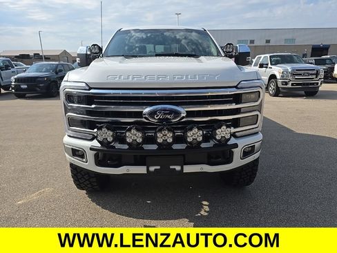 Used 2026 Ford F350 Platinum w/ Platinum Plus Package AWD/4WD image 3