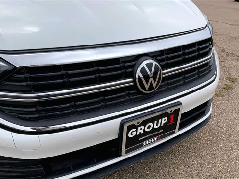 Used 2024 Volkswagen Jetta SEL image 30