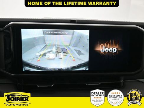 Used 2024 Jeep Wrangler Rubicon w/ Capability Package image 18