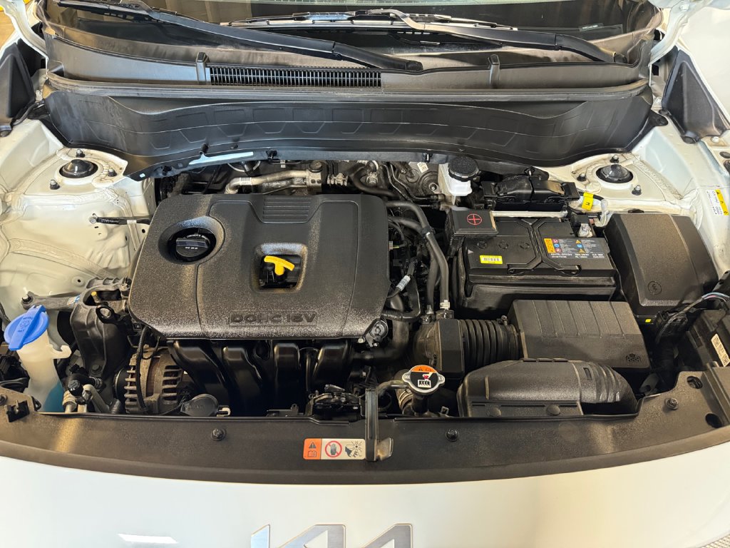 Certified 2025 Kia Seltos S AWD/4WD image 27