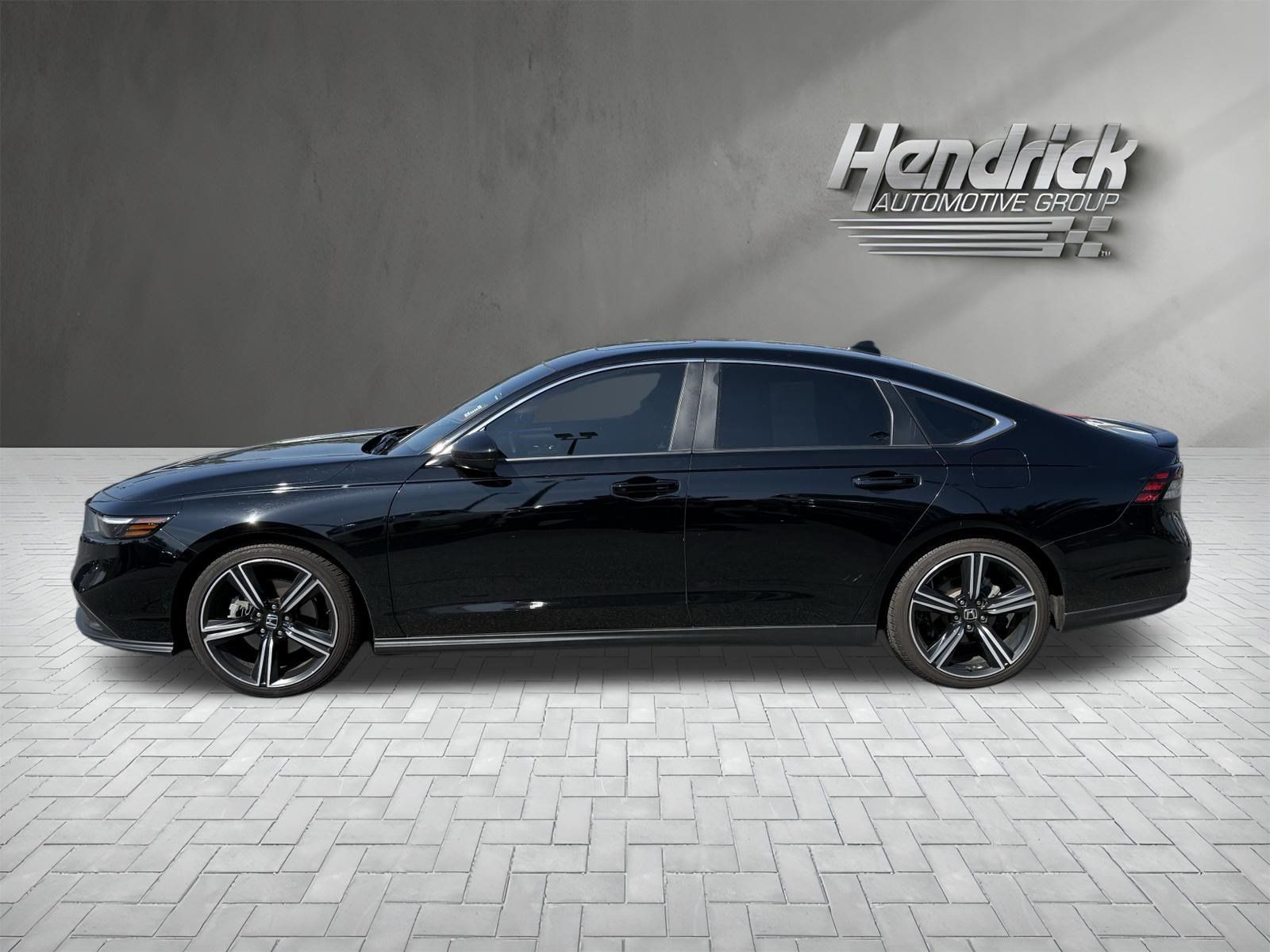 Used 2024 Honda Accord Sport image 8