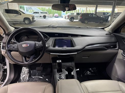 Used 2019 Cadillac XT4 Luxury image 14