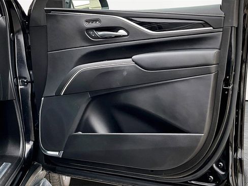 Used 2024 Cadillac Escalade Sport image 23