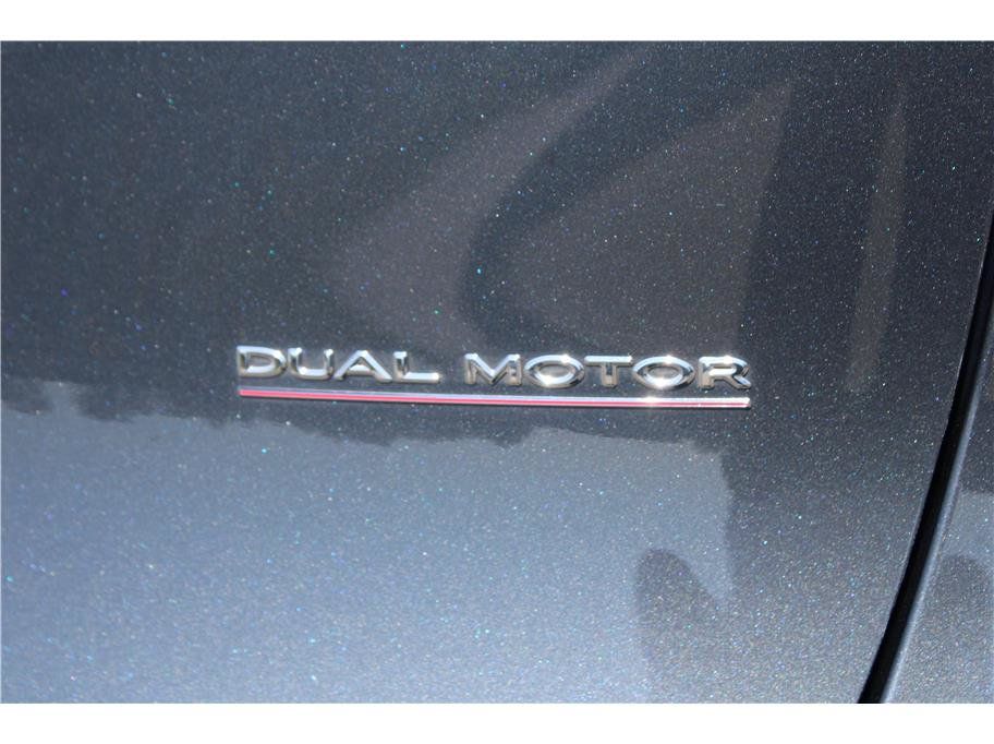 Used 2022 Tesla Model Y Performance AWD/4WD image 31