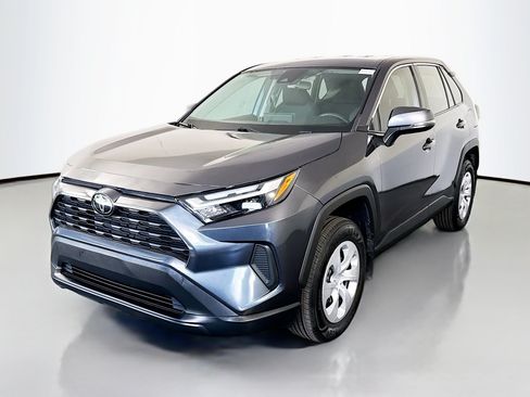 Used 2024 Toyota RAV4 LE FWD image 4