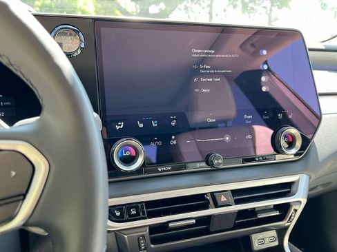 Certified 2025 Lexus RX 350 FWD w/ Convenience Package image 17