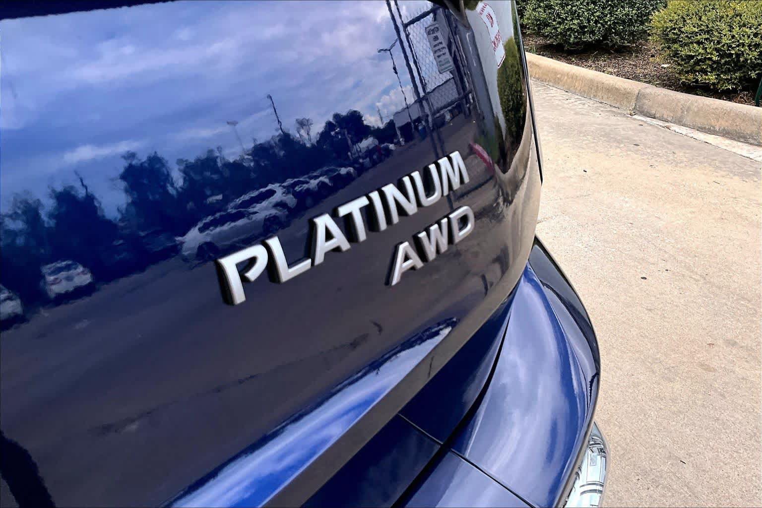Certified 2026 Nissan Rogue Platinum w/ Platinum Premium Package AWD/4WD image 10