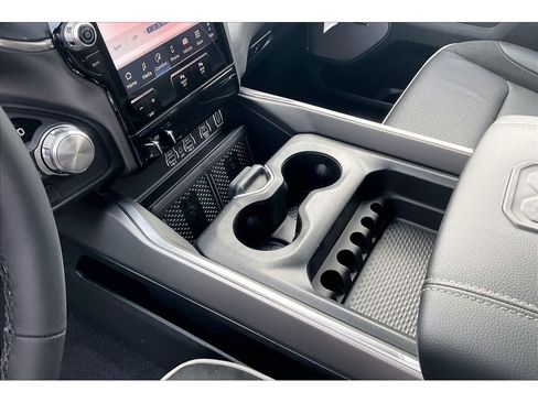 New 2026 RAM 1500 Laramie w/ Advanced Safety Group II AWD/4WD image 8